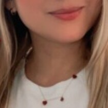 Profile picture of Arianna